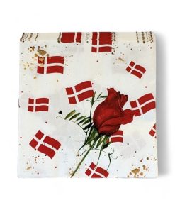 servietter til studenten med rød rose og flag til studenterfesten