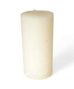 Rustik-Kerze. CHAMPAGNER 8,8 x 18 cm. Durchgefärbte Kerze