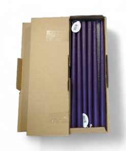 kasse med 12 styk lilla stagelys på 30 centimeter