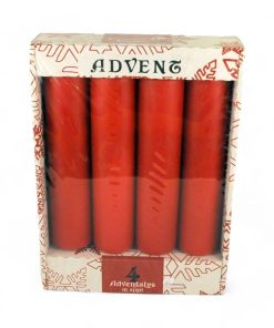 røde adventslys med spyd