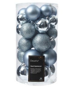 Plastikk julekuler mix boks i LYSEBLÅ, Ø 4 – 6 cm. 30 stk.