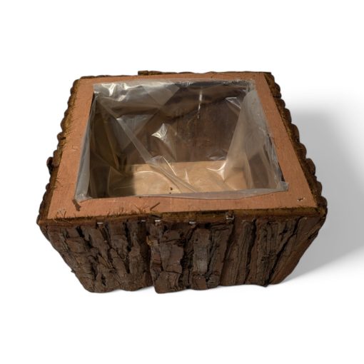 Kurv, firkantet skjuler i naturbark 18 x 18 cm.
