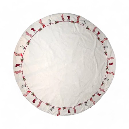 Weihnachtsbaumteppich. Beige mit bestickten Weihnachtssocken. Durchmesser 120 cm.