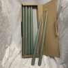 Stabkerzen STAUBGRÜNE Kerzen 40 cm in einer Schachtel mit 12 Stück.