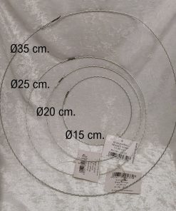 billede med fire metalringe med forskellige diameter