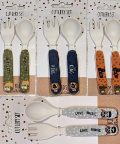 4 forskellige melamin bestiksæt med ske og faffel med dyremotiver