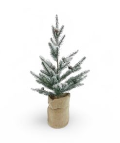 Kunstigt juletræ med sne og kogler i jutesæk. 65 cm.