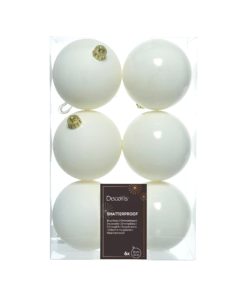 plastik julekugler med diameter otte centimeter i farven uldhvid 6 styk i pakken