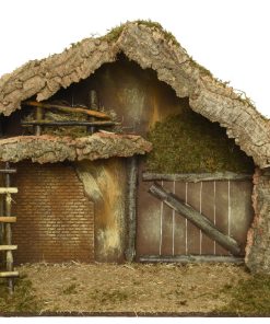meget stor stald med mur og stige lavet af naturmaterialer der måler 79 x 40 x 62 centimeter