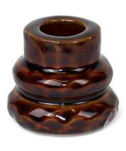 mørkebrun lysestage med to riller til 2.2 centimeter stearinlys I brændte farver