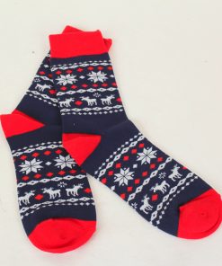 julestrømper i blå, røde og hvide farver med julemotiver i størrelse 36 – 40