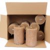 kasse med 9 styk kamel brune rustikke bloklys 10 centimeter høje og 6 centimeter i diameter gennemfarvede