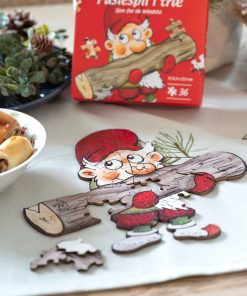 puslespil med julius med 36 brikker vist med æske