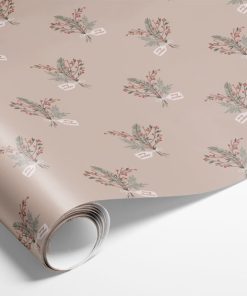 5 meter miljøvenligt beige julegavepapir der er fsc og lwc belagt med buket