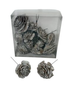 15 styk hvide cedar rose kogler på 4-6 centimeter og 12 centimeter wire