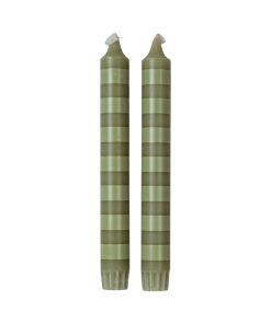 2 styk svanemærkede kronelys i grøn med vandrette striber på 19 centimeter